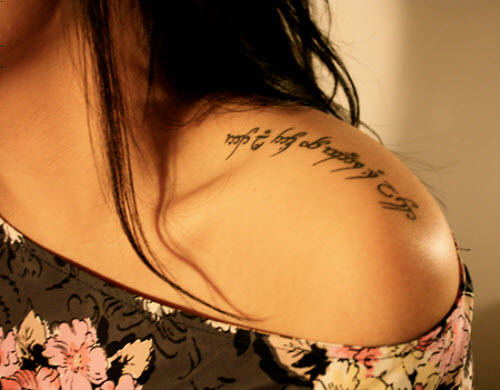 Фото тату надписи на предплечье женские - 5