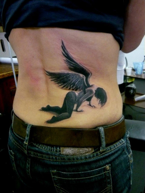Крылья на пояснице тату фото - 3